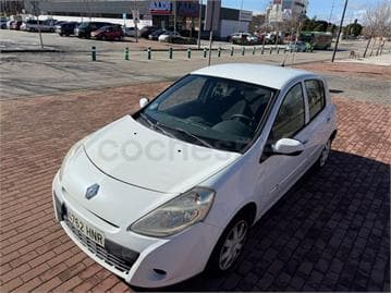 RENAULT Clio Authentique dCi 75 eco2
