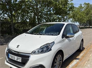 PEUGEOT 208 STYLE 1.2L PureTech