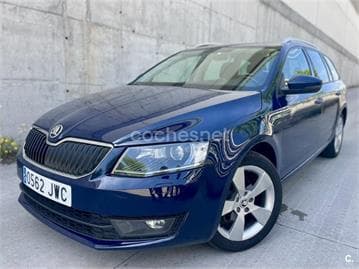 SKODA Octavia Combi 1.6 TDI DSG Ambition
