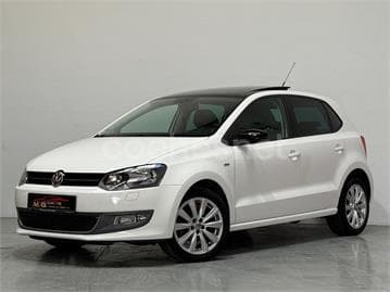 VOLKSWAGEN Polo 1.4 Advance